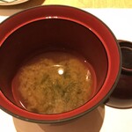 鮓 きずな - 白身魚あら骨、宮城県あおさのり赤出汁