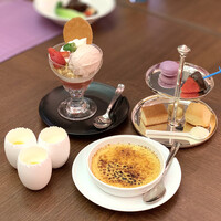 ビュッフェ＆カフェレストラン ナイト＆デイ - デザート・菓子工房からの贈り物(1名様いずれか1皿限定)