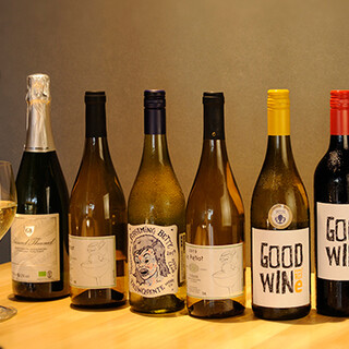 We are proud of our wine list, which includes a wide variety of drinks including standard beer◎