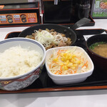 Yoshinoya - 牛焼肉定食