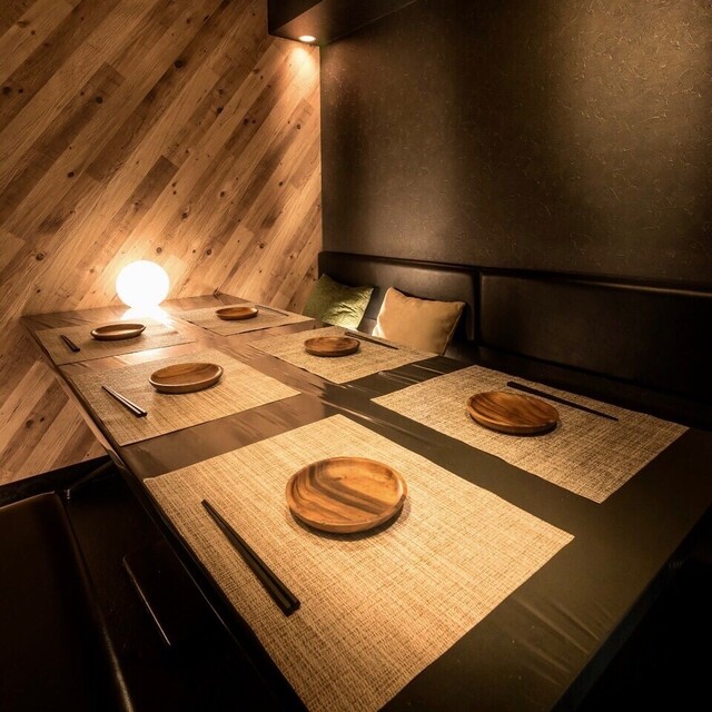 個室 鶏 チーズバル Torichi 三宮店 神戸三宮 阪急 ダイニングバー 食べログ