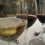 アバ - 白・シャルドネ・レゼルヴァ・コノ・スル、赤・メルロー・モンゲンホッフ