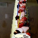 菓子工房　つぼあん - 長いロールケーキ
