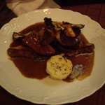 ア・ラ・プラージュ - 2009/5月：肉料理②牛ホホ肉と牛タンの赤ワイン煮