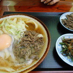 手打ち 山もとうどん - 肉うどん＋卵　２０１２，９