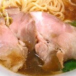 らぁ麺・酒菜　義澤 - 地鶏らぁ麺とり醤油