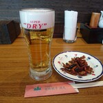 桂林餃子 満足 - 290円生ビールとサービス小皿