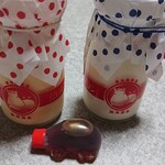 熱海プリン - カバ？の容器
