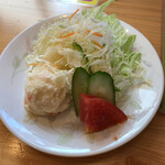 Komeda Kohi Ten - ミニ野菜サラダ。