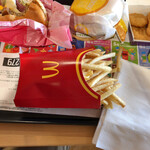 マクドナルド - マックフライポテトL。