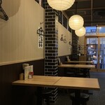 Yakitorinohinata - 店内