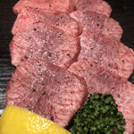 Shichirin Yakiniku Tanoshiira - 