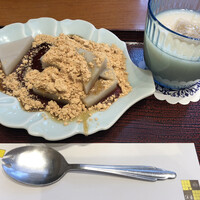 関東のくず餅は関西のとはちょっと違う By Saiworld 久寿餅本舗 住吉 すみよし 東門前 甘味処 食べログ 関東のくず餅は関西のとはちょっと違う By Saiworld 久寿餅本舗 住吉 すみよし 東門前 甘味処 食べログ