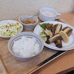 福岡薬院 タニタ食堂 - 