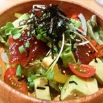 Japanese-style tuna and avocado salad