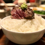 オカダ食品株式会社 - カイノミステーキ with 山葵 オンザライス