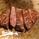 オカダ食品株式会社 - イチボステーキカット 200g 食べ頃