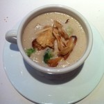 レストラン・セン - 秋野菜と茸のスープ　コンソメのフランと共に
