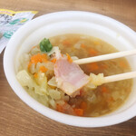 ファミリーマート - 料理写真:つるしベーコンらしい