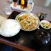 五百川食堂 - モツと野菜炒め定食