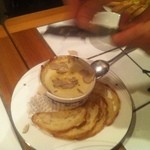 バールアリメンターリ ダニエラ - １．卵のインココット　黒トリュフをかけて