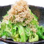 Boiled cabbage with sesame oil vinegar soy sauce