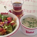 イスタンブール - サラダ、スープ、チャイ