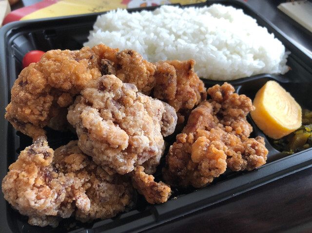 花ちゃんちの唐揚げ 花から 本厚木 からあげ 食べログ