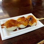 Yutaki Resutohausu - 焼きだんご　３５０円