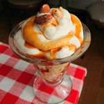 ミディリュヌ - キャラメルプリンパフェ　550円　2020/12