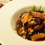 White liver and long eggplant with garlic bean sauce