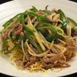 Chinjao loin Yakisoba (stir-fried noodles) with beef fillet
