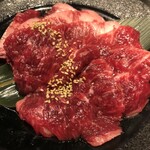 焼肉龍王館 - 龍王館カルビ 600円