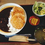 蒼屋 - ソースカツ丼カレー (900円・税込)