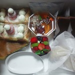 柏水堂 - 色とりどりのケーキ