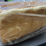 ヒポポタマス - 料理写真:食パン