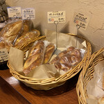 パン・プティ - 塩系も。