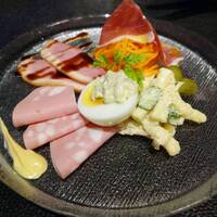 上野洋食遠山 - 