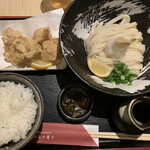 Komugi Nomi No Ri - かしわ天定食