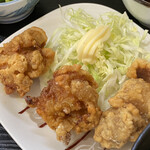 ささら - 名物 鶏肉唐揚げ