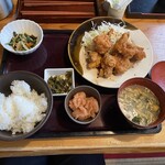 博多もつ鍋やまや - 鶏唐揚げ定食