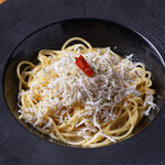 Peperoncino with kettle-fried whitebait