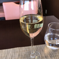 レ クルール - スパークリングワイン(650円)