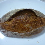 たま木亭 - カンパーニュ・コッペ（189円）