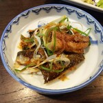 金町製麺 - 秋刀魚の甘酢揚げ
