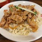 魁 肉盛りつけ麺 六代目 けいすけ - 