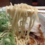 中華そば 丸京 - 麺アップ