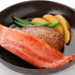 ミスタージョージ - 料理写真: