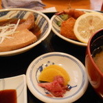 Shungyoya Uoichi - 1500円の定食