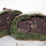 カミバン - よもぎあんぱん(260円)